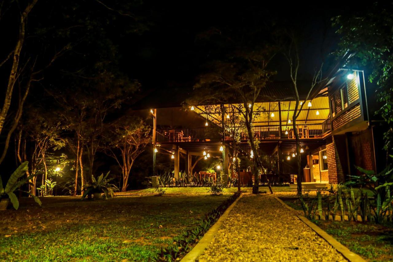 Doola River Edge Udawalawe Exterior foto